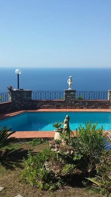 Bed & Breakfast B&B Ethnohotel Rosa Dei Venti Imperia Italy