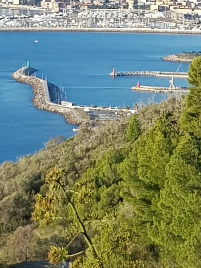 B&B Ethnohotel Rosa Dei Venti Imperia Bed & Breakfast